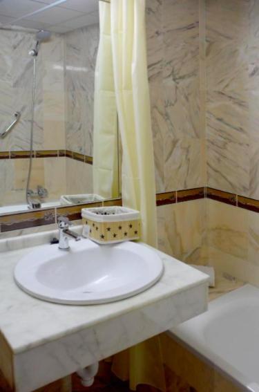 Casa Patio Las Palmeras Cordoba Con Piscina Экстерьер фото