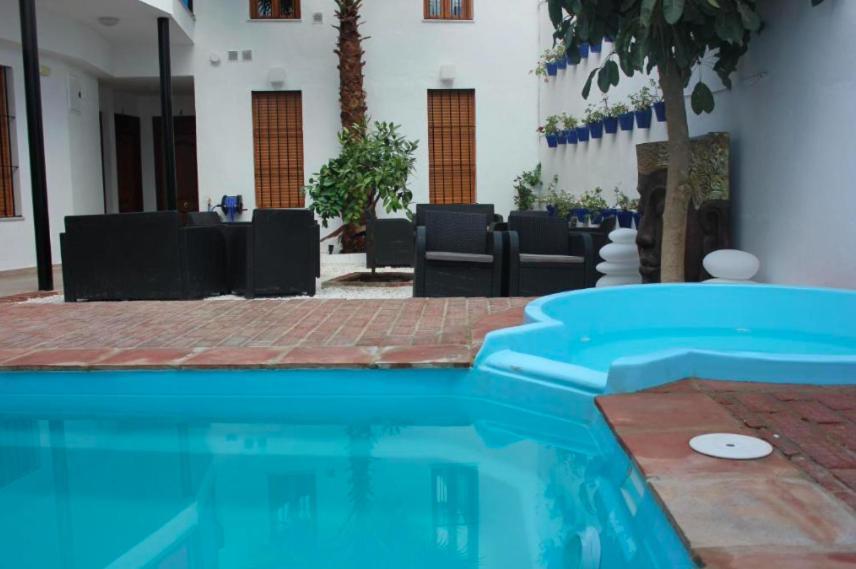 Casa Patio Las Palmeras Cordoba Con Piscina Экстерьер фото